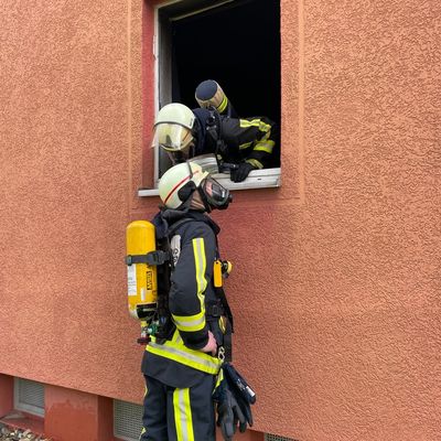 FW-BO: Zimmerbrand in Gerthe - Rauchmelder verhindert Ausbreitung