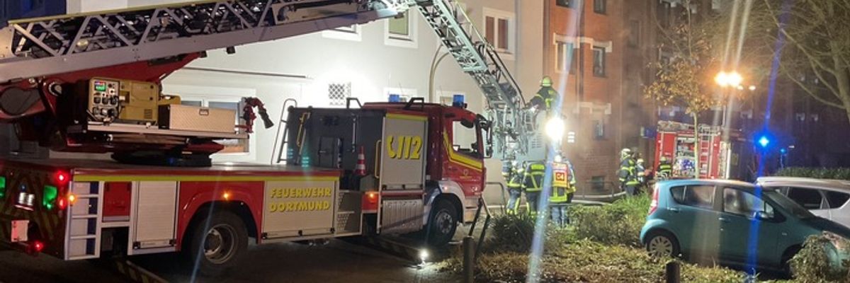 FW-DO: Kellerbrand in Dortmund Hörde
