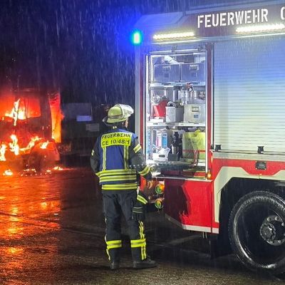 FW Celle: Lkw-Brand