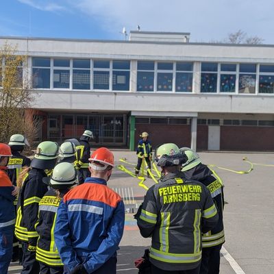 FW-AR: Truppmann 1 Lehrgang- Grundausbildung gestartet