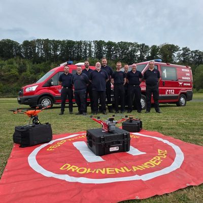 FW-AR: Investition in moderne Technik- Arnsberger Feuerwehr stellt moderne Drohne in den Dienst