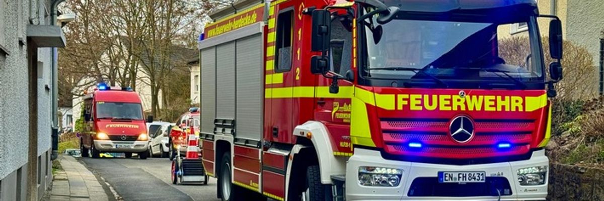 FW-EN: Unruhiges Wochenende für die Feuerwehr Herdecke - Fünf Einsätze im Stadtgebiet von Freitag bis Samstag