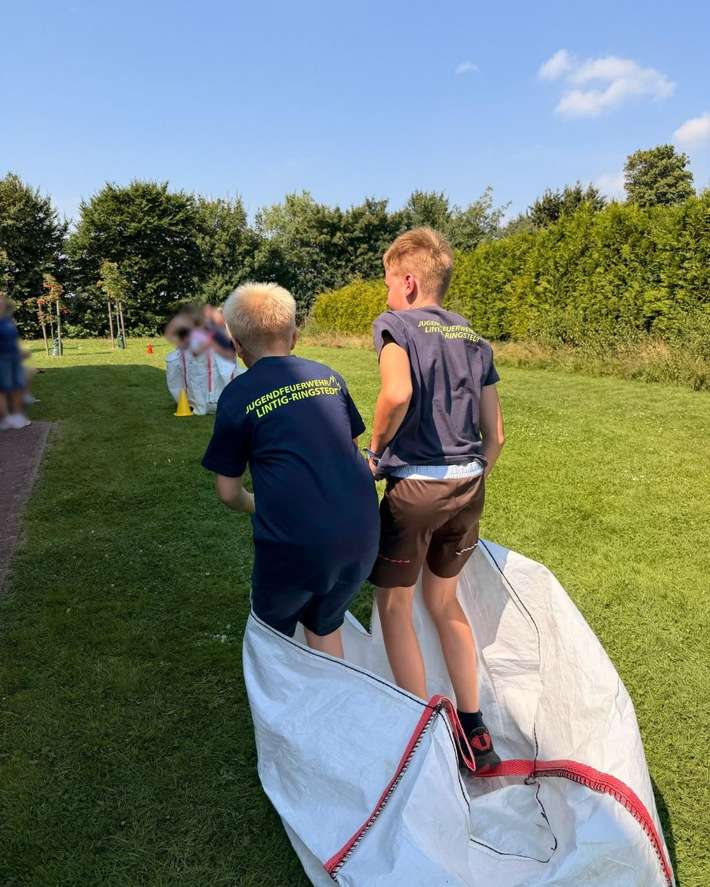 FW Geestland: Spiele ohne Grenzen der Jugendfeuerwehren in Neuenwalde