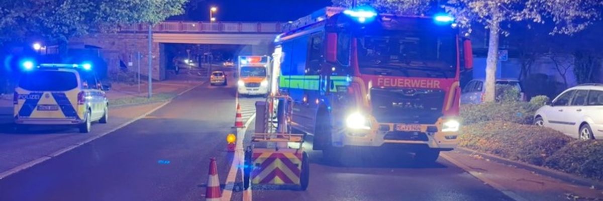 FW-Velbert: Verkehrsunfall auf der Friedrich-Ebert-Straße