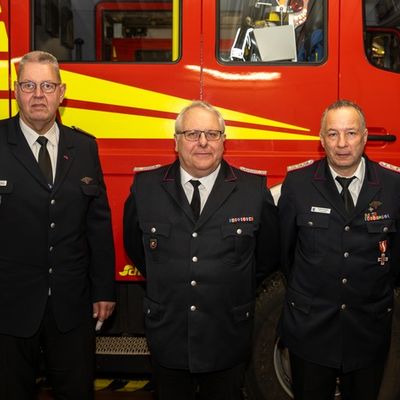 FW-RD: Jahreshauptversammlung der Feuerwehr Osterrönfeld - Rückblick, Ehrungen und Ausblick