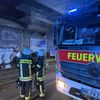 FW-MH: PKW nach Überschlag in Gleisbett gelandet