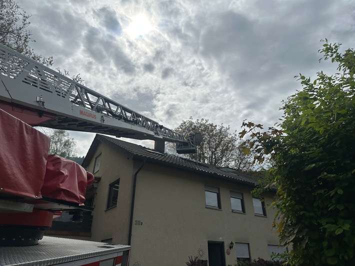 KFV-CW: Massiver Innenangriff verhindert Dachstuhlvollbrand