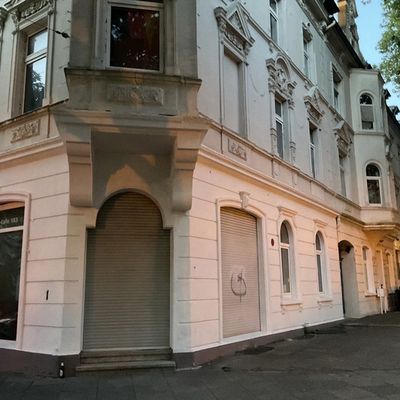 FW-DO: Zimmerdecke fällt herunter - Haus in Dortmunder Nordstadt musste geräumt werden