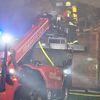 KFV-CW: Schuppenbrand fordert Feuerwehren / Benachbarte Wohnhäuser evakuiert /Zahlreiche Atemschutzträger eingesetzt