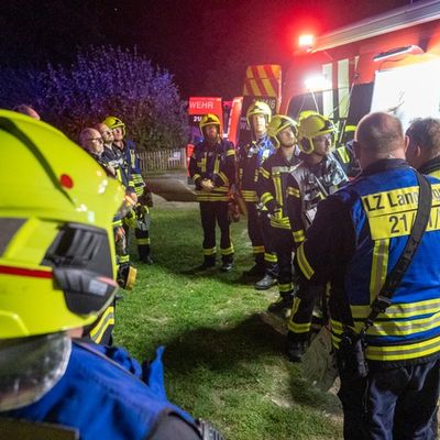 FW Flotwedel: Ausgedehnter Brand in Bockelskamp