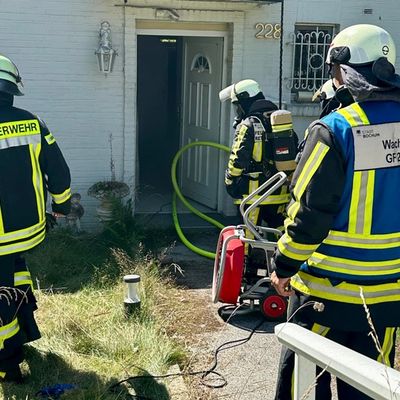 FW-BO: Kellerbrand in Bochum Stiepel