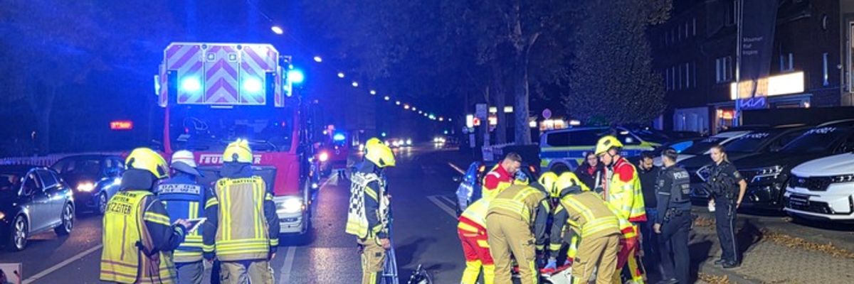 FW Datteln: Verkehrsunfall und Ölspur fordern Feuerwehr zeitgleich im Stadtgebiet