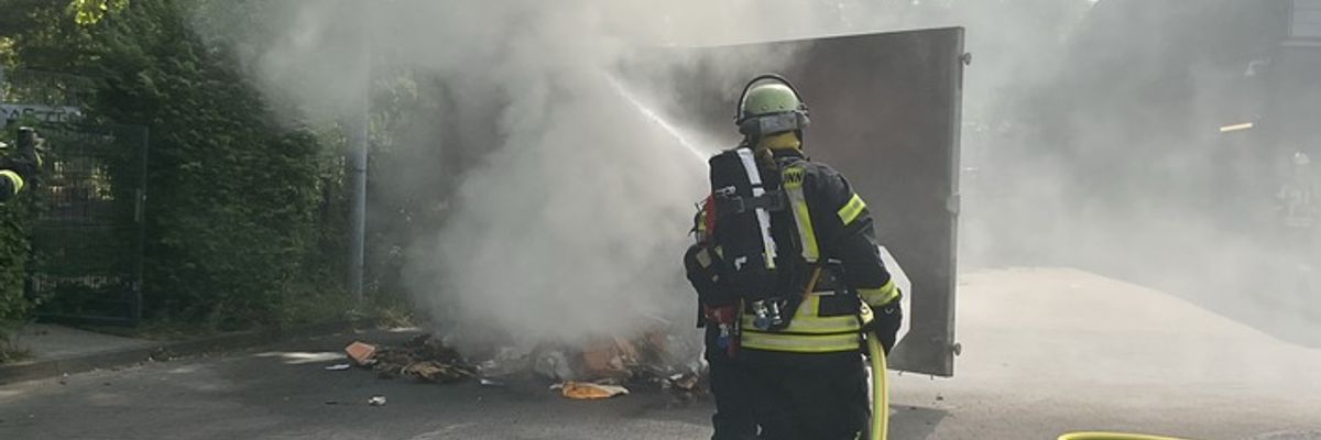 FW-BN: Einsatzreiche Mittagsstunden für die Bonner Feuerwehr
