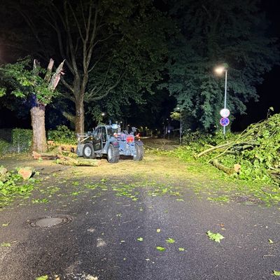 FW Überlingen: Zahlreiche Einsätze nach unwetterartigem Starkregenereignis in Überlingen / mehrere Unwettereinsätze in kurzer zeitlicher Abfolge