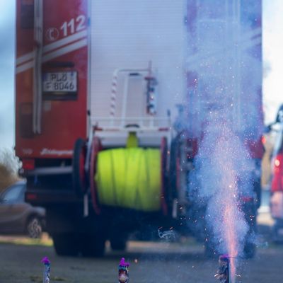 FW-LFVSH: Verantwortungsvoll ins neue Jahr: Tipps für eine sichere Silvesternacht