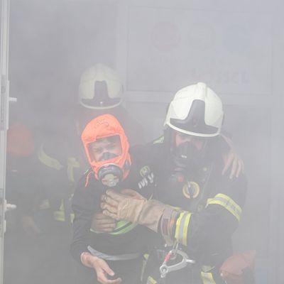 FW-MK: Löschzug Süd übt mit dem DRK den Ernstfall