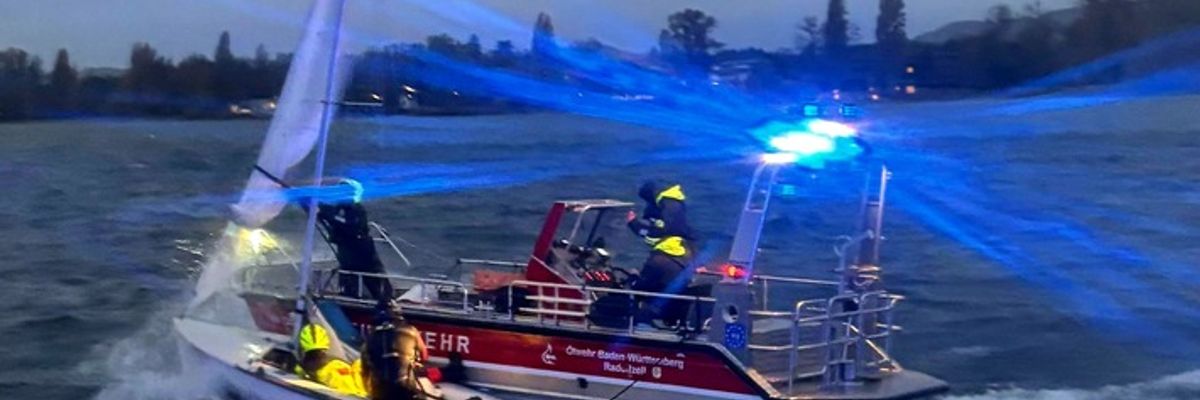 FW-Radolfzell: Havariertes Segelboot durch Sturm