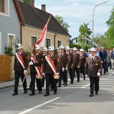 FW-EN: 50 Jahre gelebte Feuerwehrfreundschaft - Besuch bei der Feuerwehr Wampersdorf in Österreich