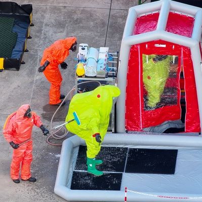 FW-OLL: Großangelegte Gefahrgutübung bei BÜFA in Altmoorhausen - Kreisgefahrgutbereitschaft des Landkreises Oldenburg trainiert den Ernstfall