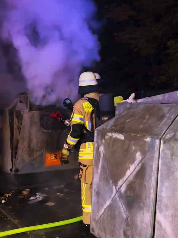 FW-RS: Feuerwehr Remscheid - Einsatzbilanz zu Silvester 2026/2026