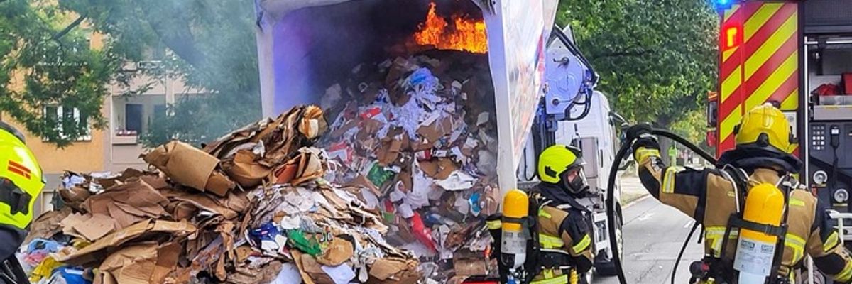 FW-OB: Mehrere Einsätze beschäftigten die Feuerwehr Oberhausen am gestrigen Samstag sowie in der Nacht zum Sonntag