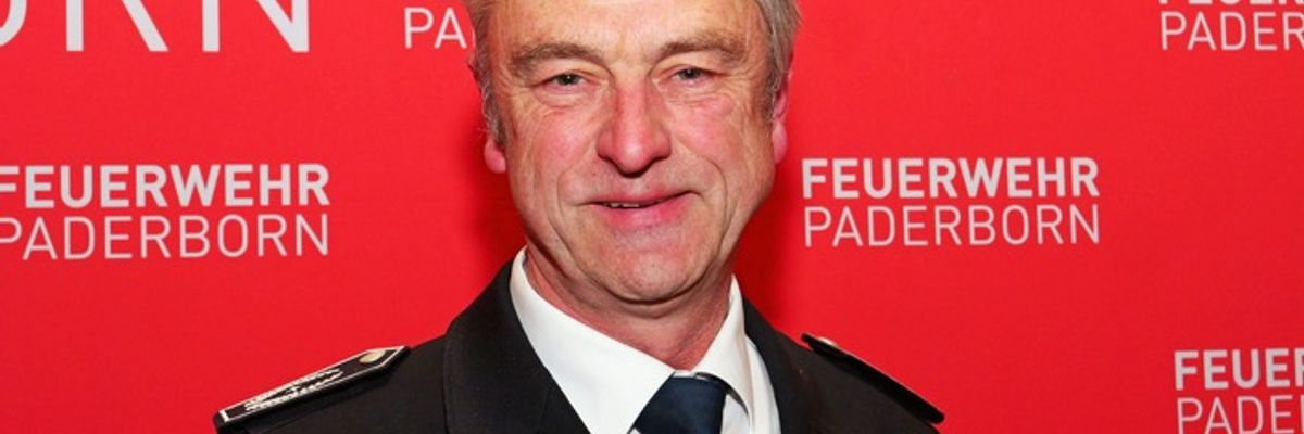 FW Paderborn: Robert Siemensmeyer feiert 60. Geburtstag - Höchstes Engagement für die Menschen in Sande und Paderborn