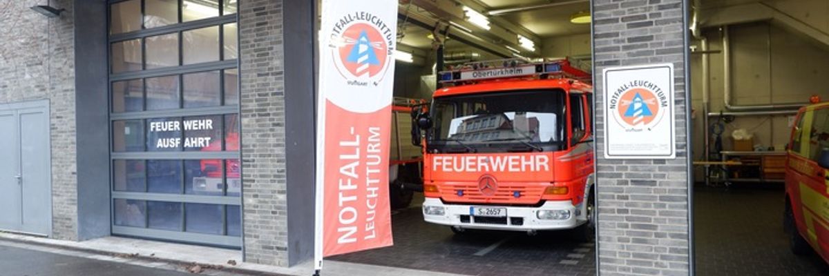 FW Stuttgart: Stuttgart rüstet sich für den Notfall - Leuchttürme als erste Anlaufstelle