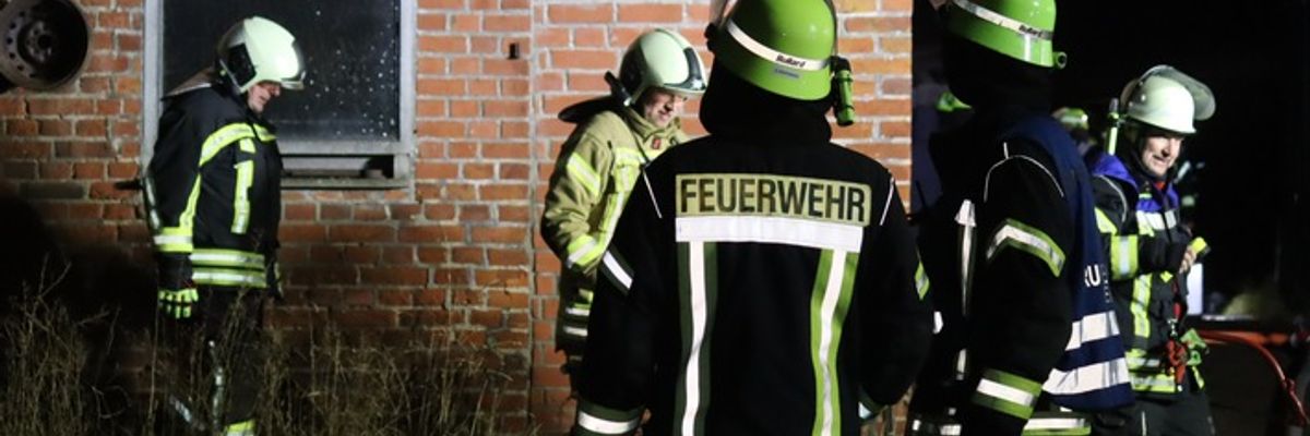 FW-SE: Brand eines Landwirtschaftlichen Gebäudes