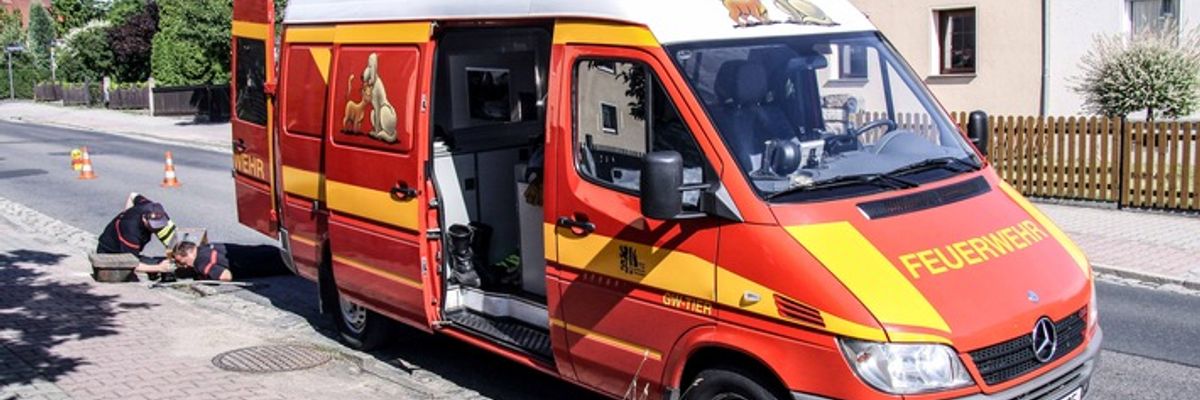 FW Dresden: Informationen zum Einsatzgeschehen von Feuerwehr und Rettungsdienst in der Landeshauptstadt Dresden vom 3. November 2025