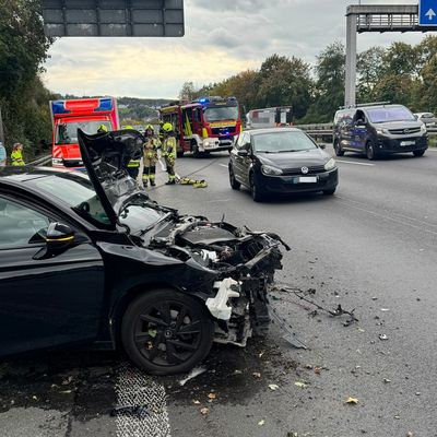 FW-EN: Unruhiger Nachmittag für die Feuerwehr Schwelm