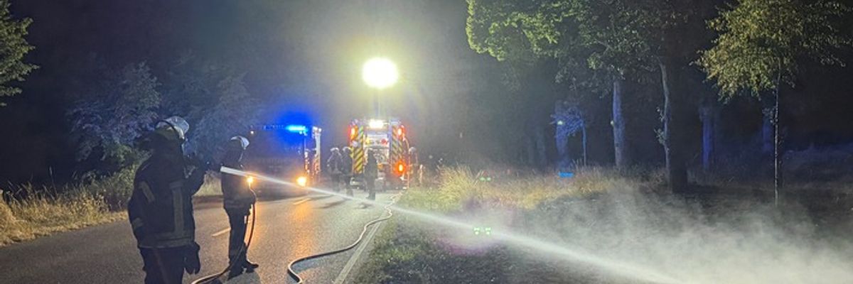 FFW Schwalmtal: Schnelles Eingreifen verhindert Ausbreitung eines Flächenbrandes an der L371