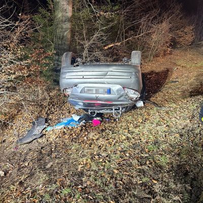 FW-EN: Verkehrsunfall L528 und Landeplatzsicherung Rettungshubschrauber