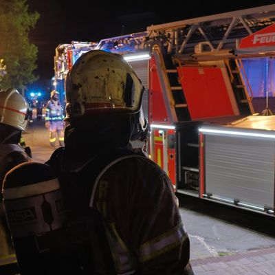 FW-SE: Dachstuhlbrand eines Einfamilienhauses in Ellerau