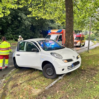 FW-EN: Feuerwehr im Dauereinsatz - Verkehrsunfall auf Ender Talstraße