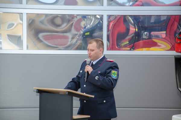 FW-RD: Feuerwehr Bordesholm stellt neues TLF 3000 in Dienst