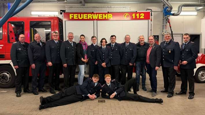 FW-AUR: Jahreshauptversammlung der Feuerwehr Wiesens
