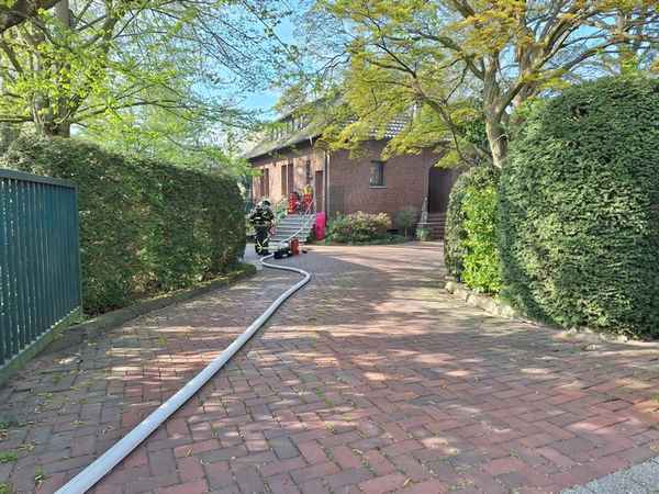 FW Bocholt: Zimmerbrand am Stadtring