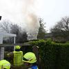 FW Pulheim: Brennende Thuja-Hecke bedroht Wohngebäude