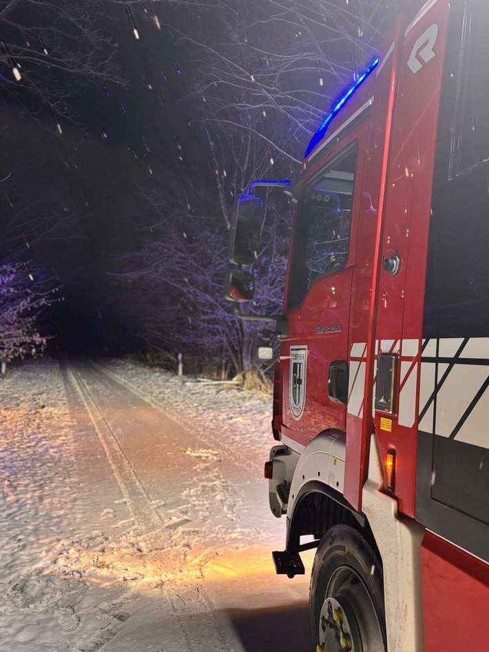 FW Datteln: Feuerwehr Datteln findet vermisste Reiterin