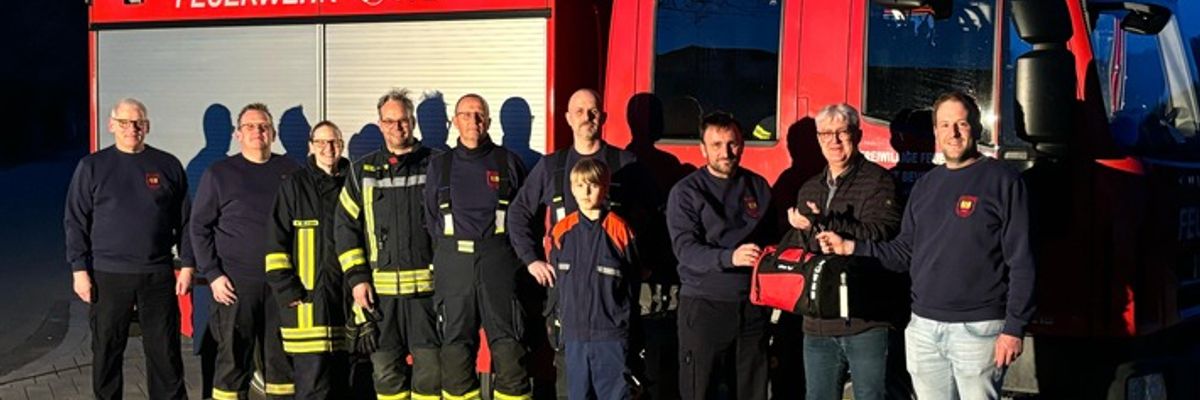 FW Beverungen: Nächster Schritt in der Einsatzstellenhygiene in der Feuerwehr Beverungen / Beschaffung von Wechselkleidung für die Löschgruppe Wehrden