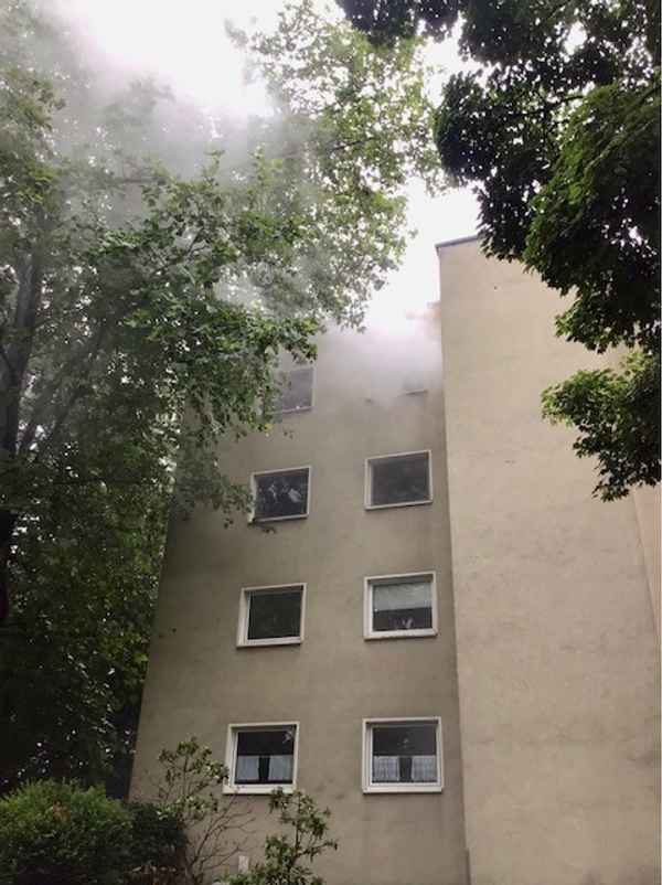 FW-GE: Wohnungsbrand in Gelsenkirchen Beckhausen