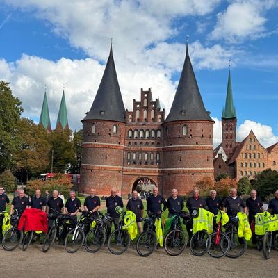 FW-MK: Iserlohner Feuerwehrleute auf großer Radtour