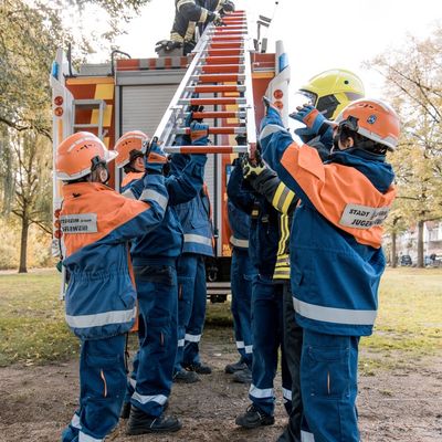 Feuerwehr MTK: 24 Stunden zwischen Übungseinsätzen und Wachalltag