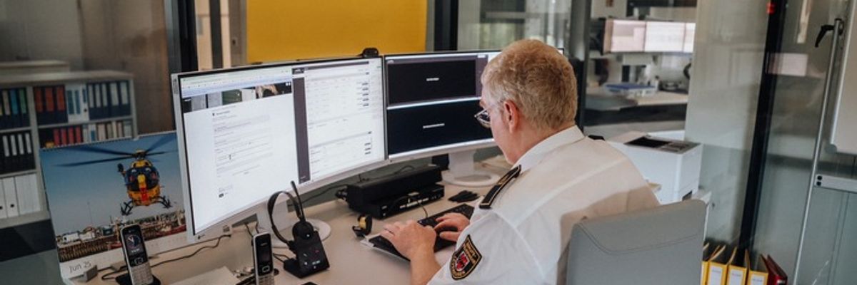 FW-LEV: Start des Telenotarzt-Systems "Bergisches Land": Interkommunale Zusammenarbeit für eine moderne Notfallversorgung