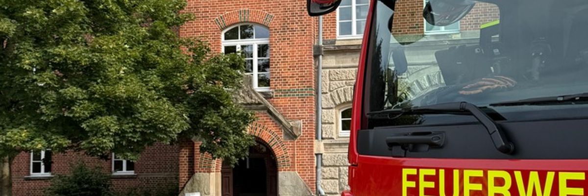 FW-DT: Küchenbrand in der Emilienstraße