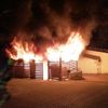 FW Stuttgart: Brennende Mülltonen in Stuttgart-West