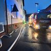 FW Weinheim: Wasserrohrbruch in Weinheim Sulzbach. Feuerwehr pumpt Keller aus