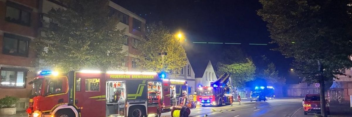 FW Bremerhaven: Wohnungsbrand in der Stresemannstraße