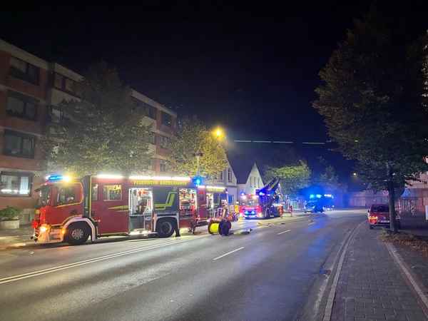 FW Bremerhaven: Wohnungsbrand in der Stresemannstraße