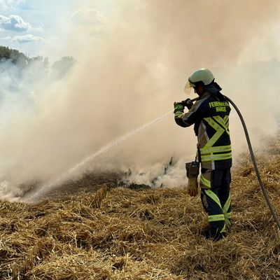FW Hünxe: Durchführung eines Seminars zur Bekämpfung von Wald- und Vegetationsbränden